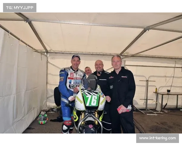 石台站外国冠军车手表达对举办城市的喜爱 石台站外国冠军车手表达对举办城市的喜爱